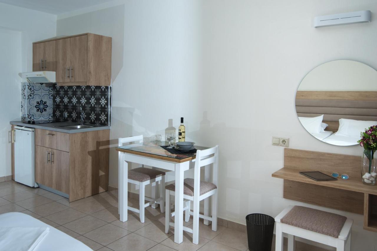 Vagelis Apartments Malia Экстерьер фото