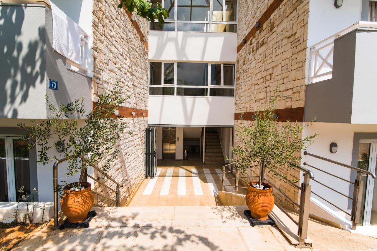 Vagelis Apartments Malia Экстерьер фото